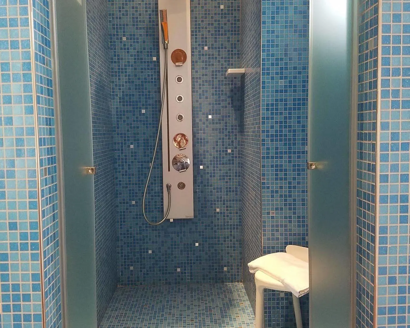 T-Suite Hotel
