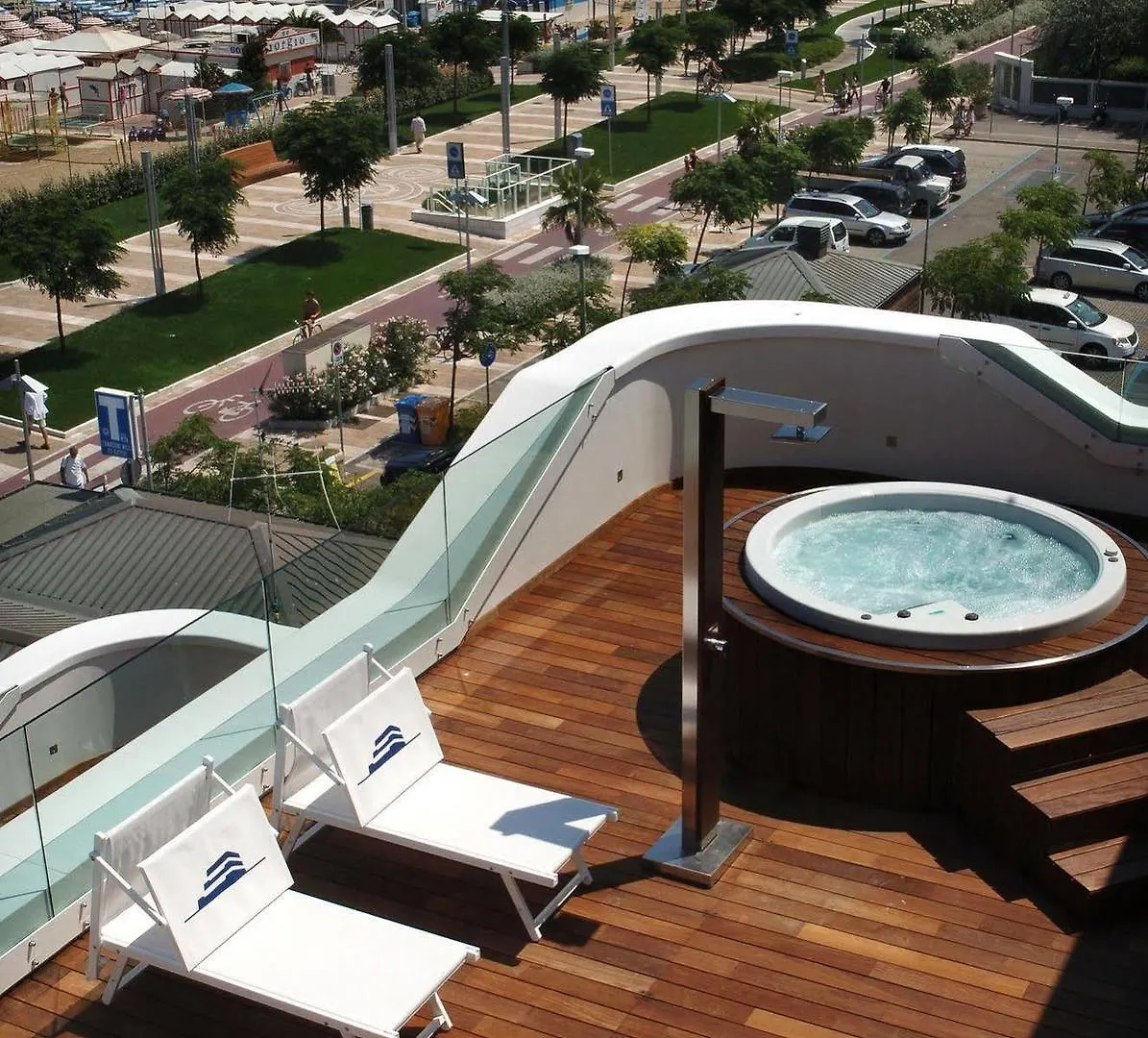T-Suite Hotel