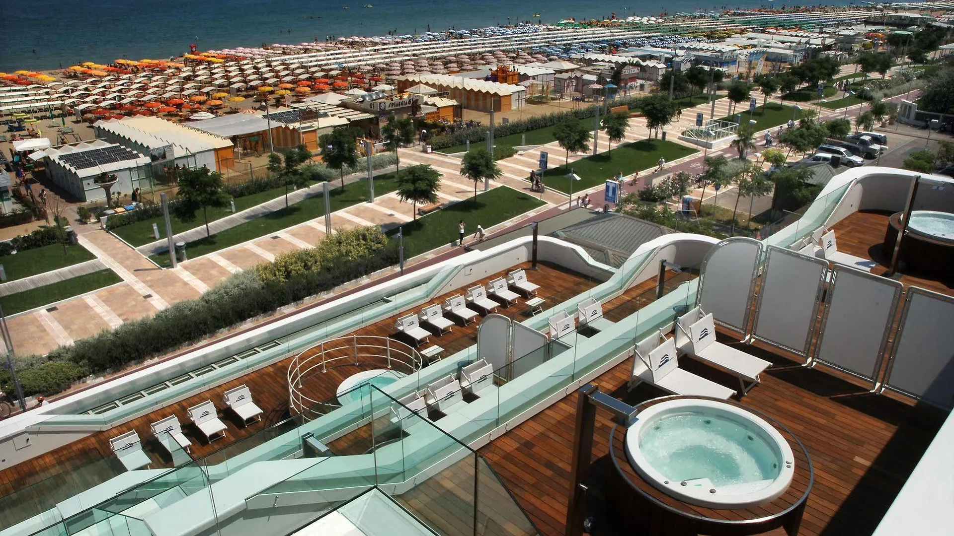 T-Suite Hotel 4*, Riccione
