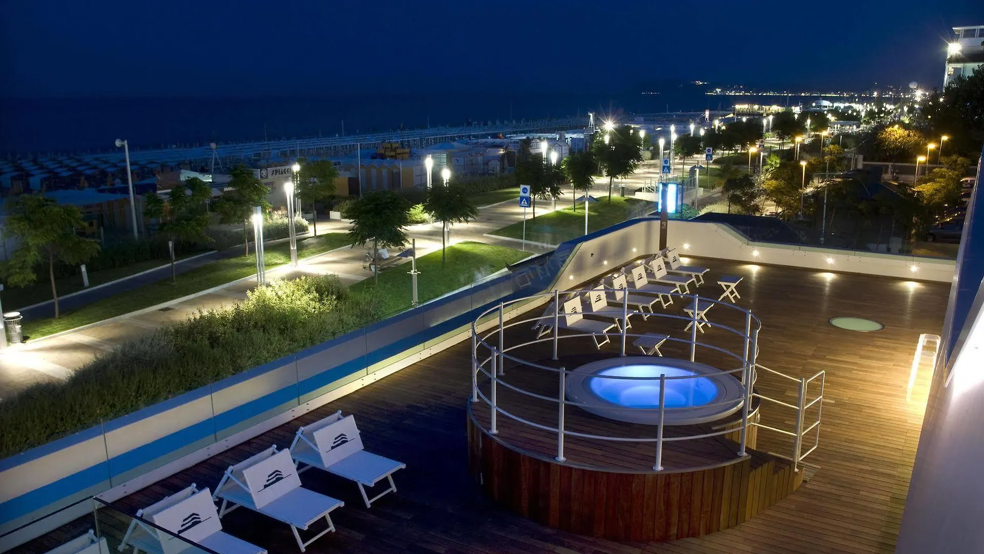 T-Suite Hotel