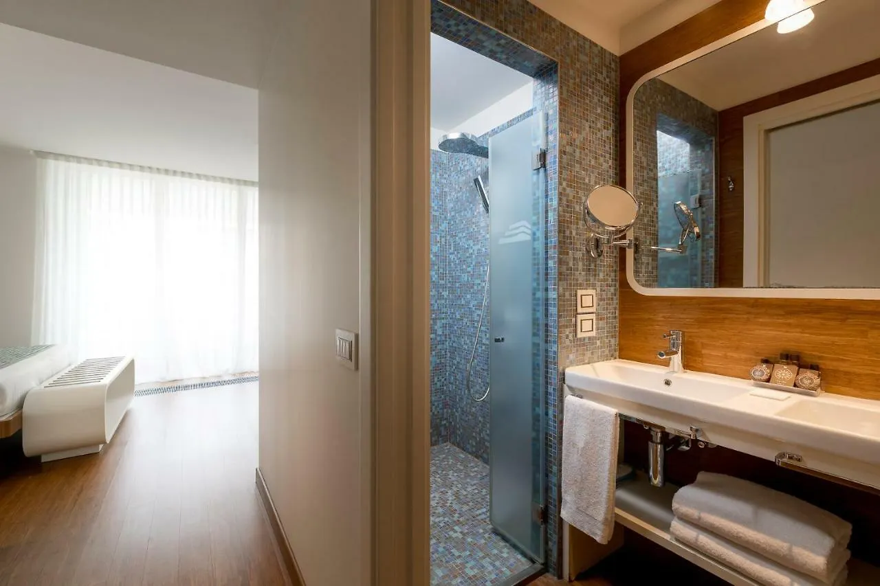 T-Suite Hotel  Riccione