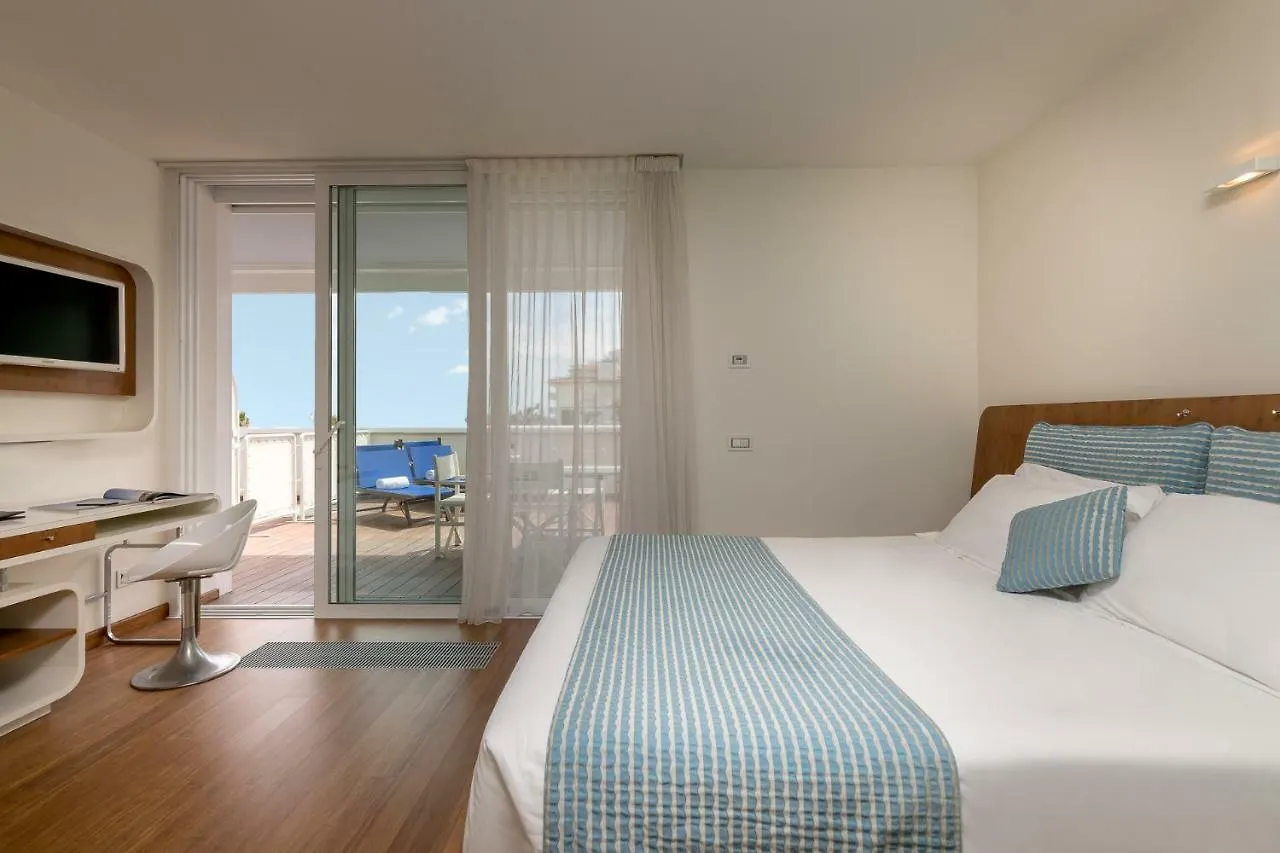 T-Suite Hotel